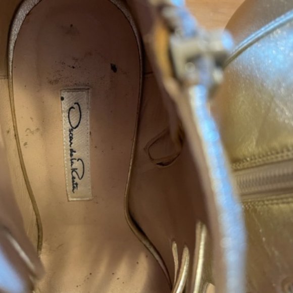 Oscar de la Renta Gold Metalic Leather Wedge Gladiator Booties Size 8 - Picture 7 of 9